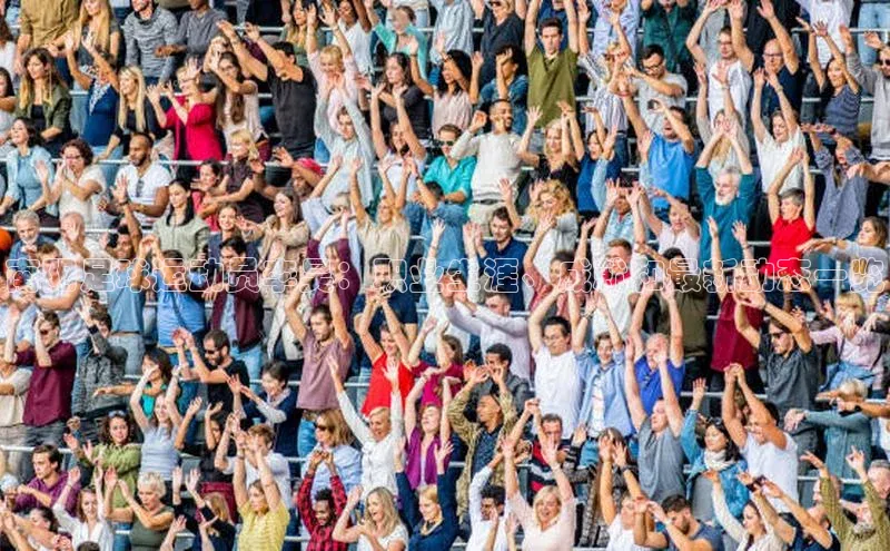 半岛·体育网站平台登陆猫眼南阳足球运动员李昊：职业生涯、成就和最新动态一览